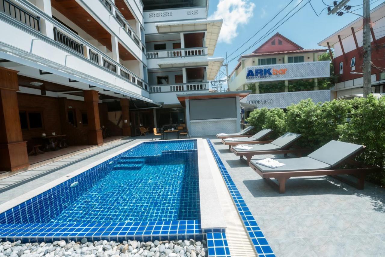 Coconut Grove Samui Chaweng Beach